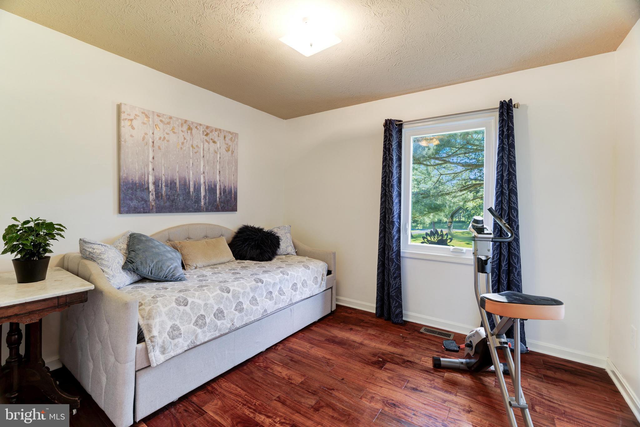 17550 Tranquility Road Purcellville, VA 20132 - Photo 22 of 60 Bedroom #2