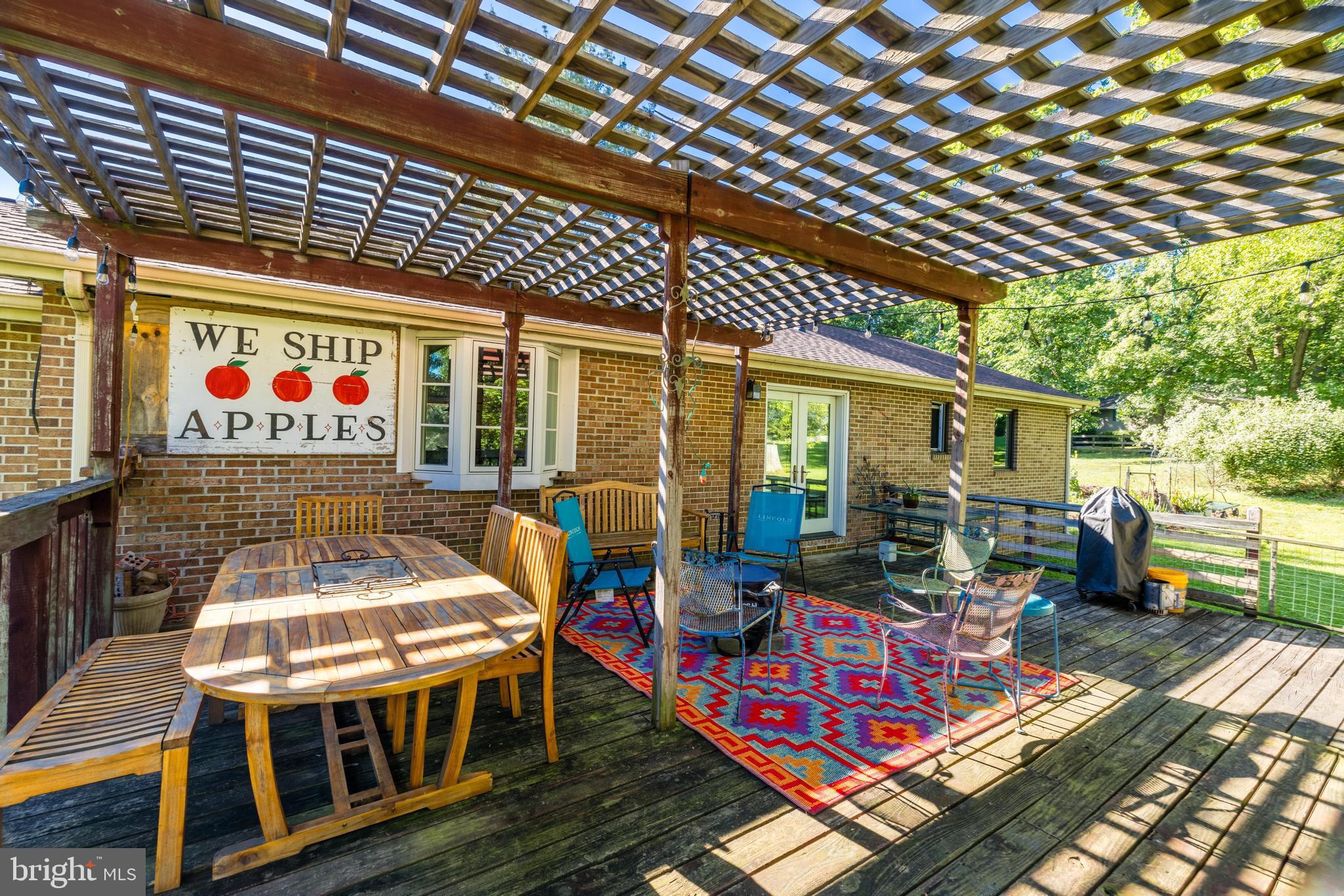 17550 Tranquility Road Purcellville, VA 20132 - Photo 4 of 60 Large Rear Deck
