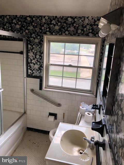 1044 Craftswood Road Baltimore, MD 21228 - Photo 11 of 12