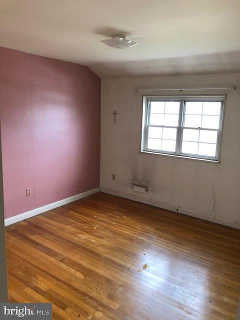 1044 Craftswood Road Baltimore, MD 21228 - Photo 10 of 12