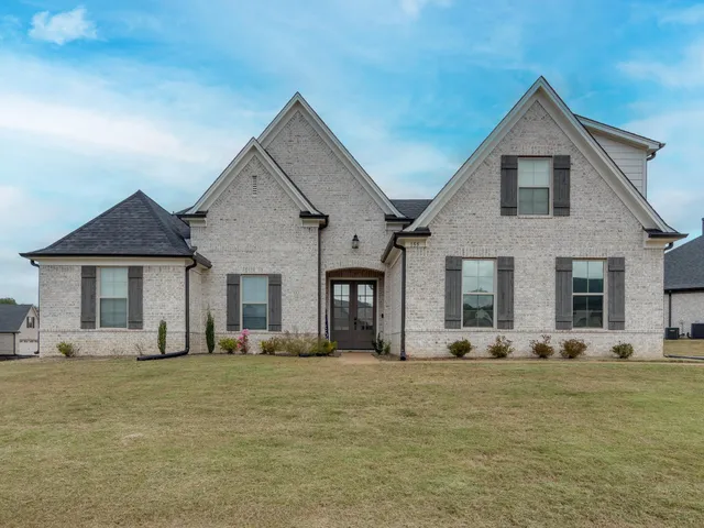 $395,000 | 155 Misty Ridge Loop, Oakland, TN 38060