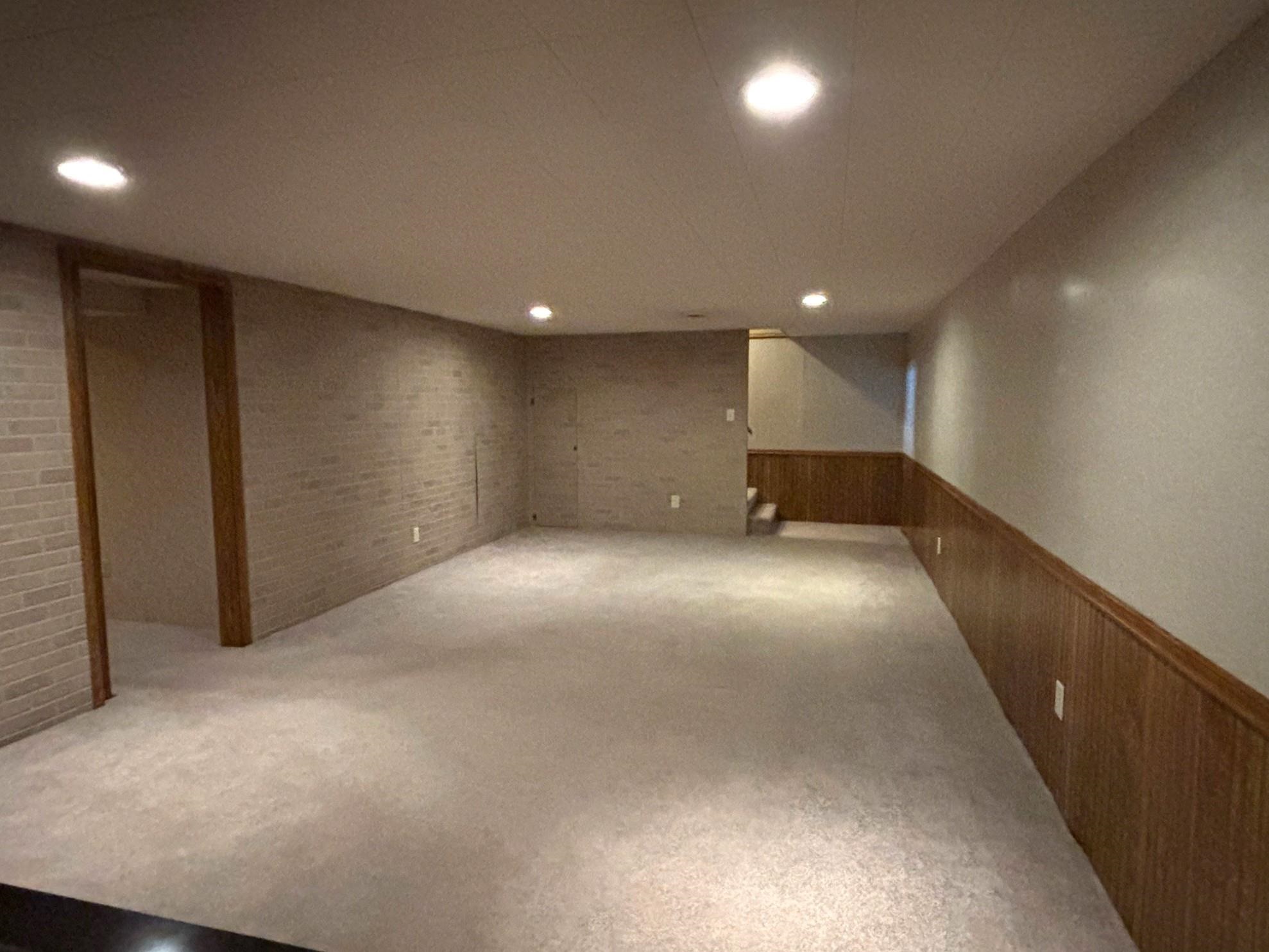 1931 North Summit Street Appleton, WI 54914 - Photo 15 of 17