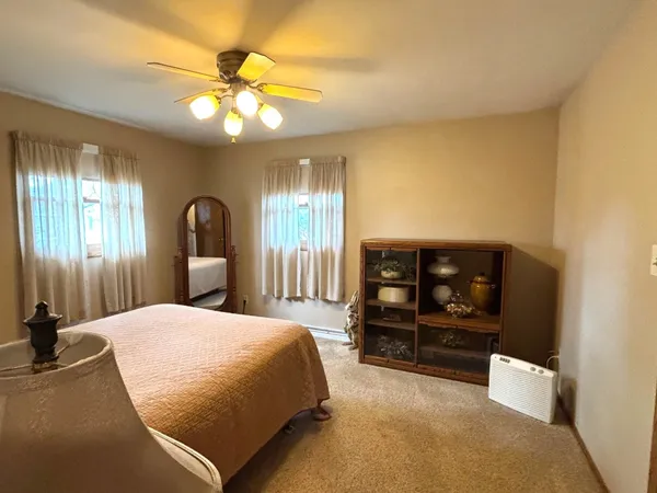 $289,900 | 1931 North Summit Street, Appleton, WI 54914