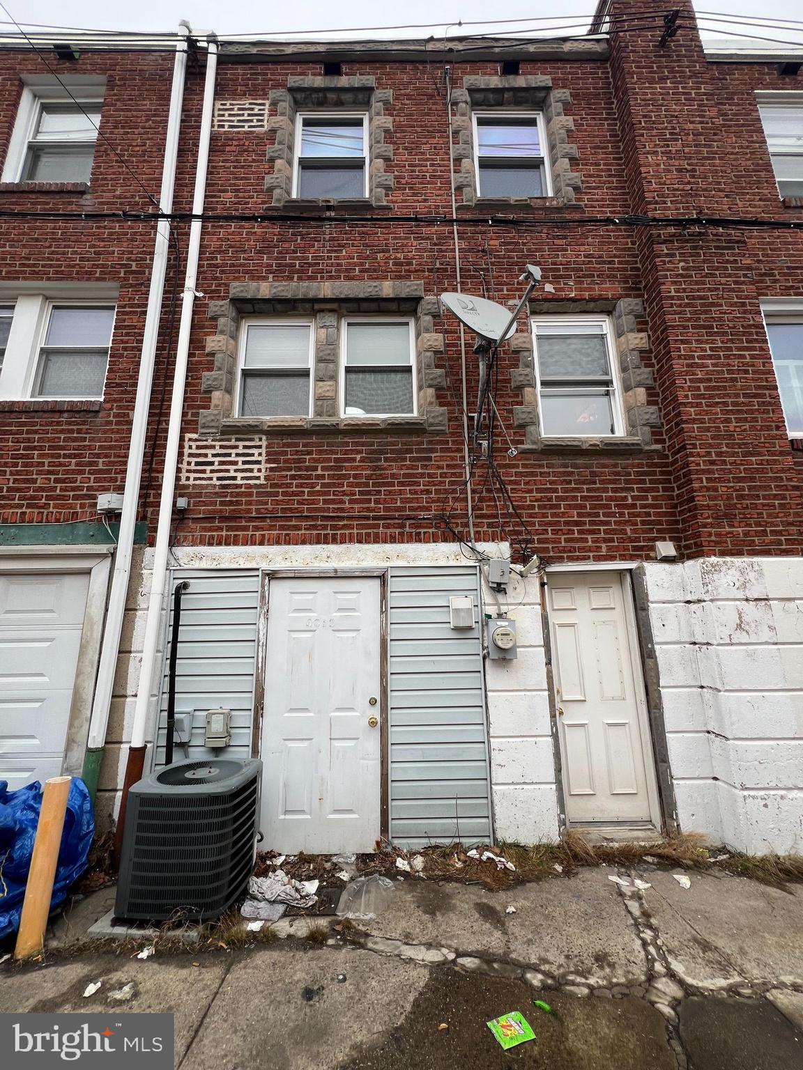 4312 Loring Street Philadelphia, PA 19136 - Photo 9 of 14 a front view of a house
