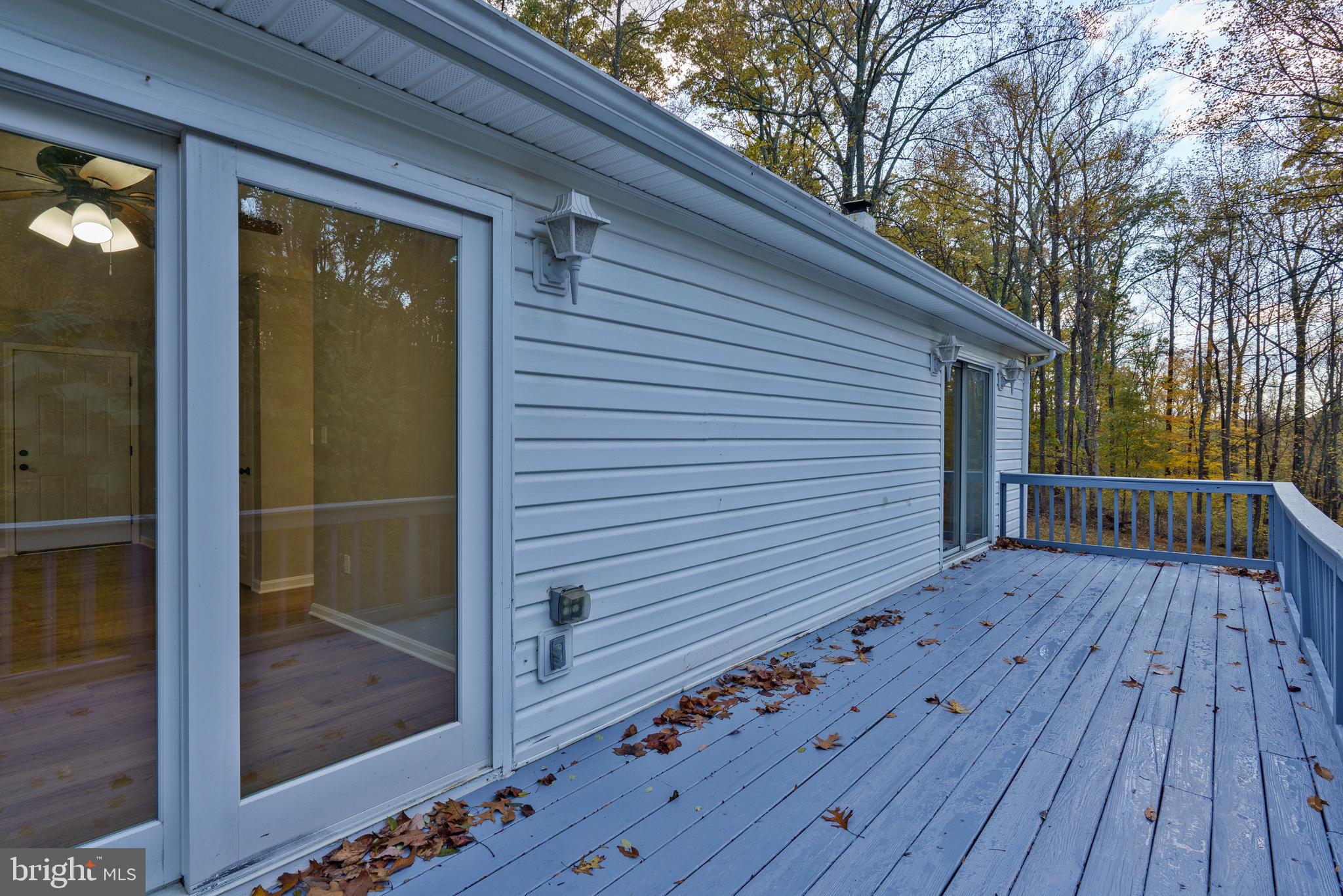 369 Wild Hare Road Harpers Ferry, WV 25425 - Photo 5 of 29 a view of balcony with wooden floor