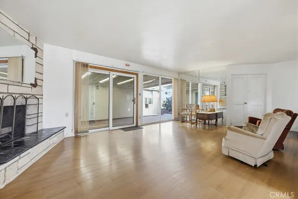 $1,299,000 | 1934 South Robert Lane, Anaheim, CA 92802