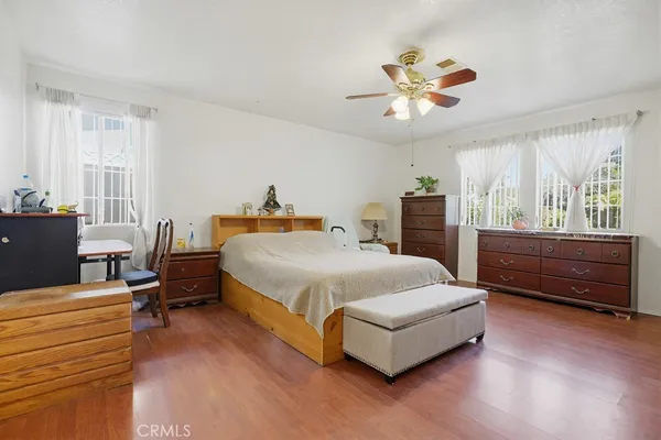 $1,299,000 | 1934 South Robert Lane, Anaheim, CA 92802