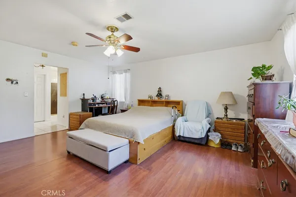 $1,299,000 | 1934 South Robert Lane, Anaheim, CA 92802