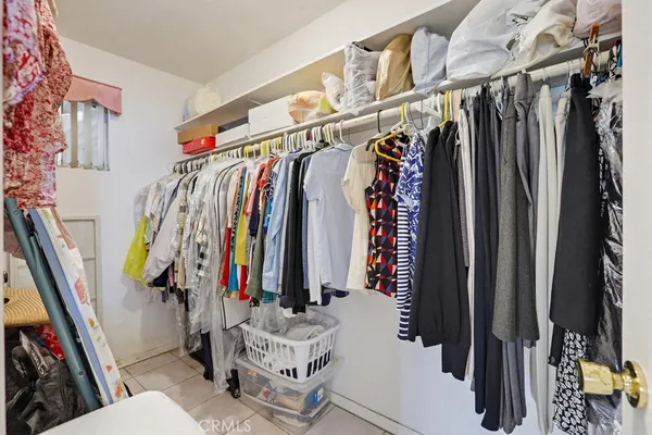 $1,299,000 | 1934 South Robert Lane, Anaheim, CA 92802