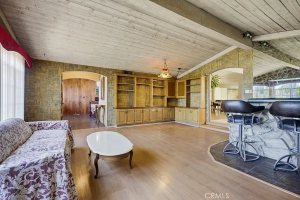 $1,299,000 | 1934 South Robert Lane, Anaheim, CA 92802