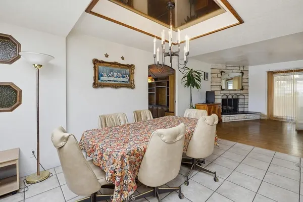 $1,299,000 | 1934 South Robert Lane, Anaheim, CA 92802