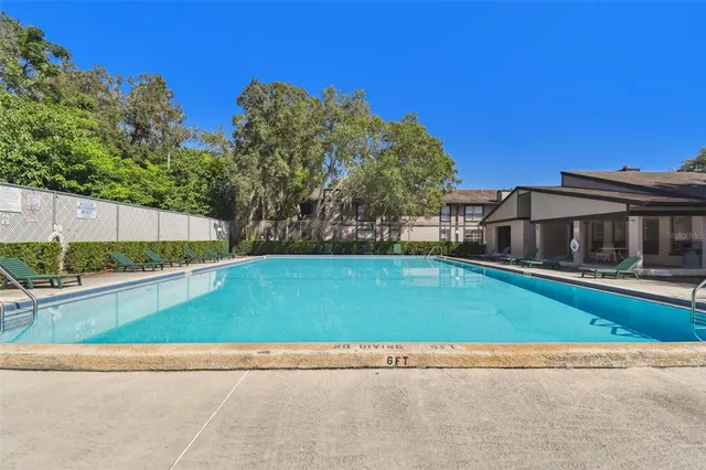 $169,900 | 4013 Dream Oak Place, Unit 202, Tampa, FL 33613