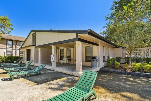 $169,900 | 4013 Dream Oak Place, Unit 202, Tampa, FL 33613