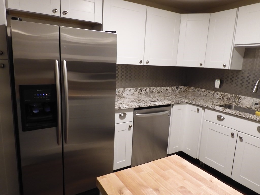 15 Lawrence Road, Unit 30 Rowley, MA 01969 - Photo 5 of 16
