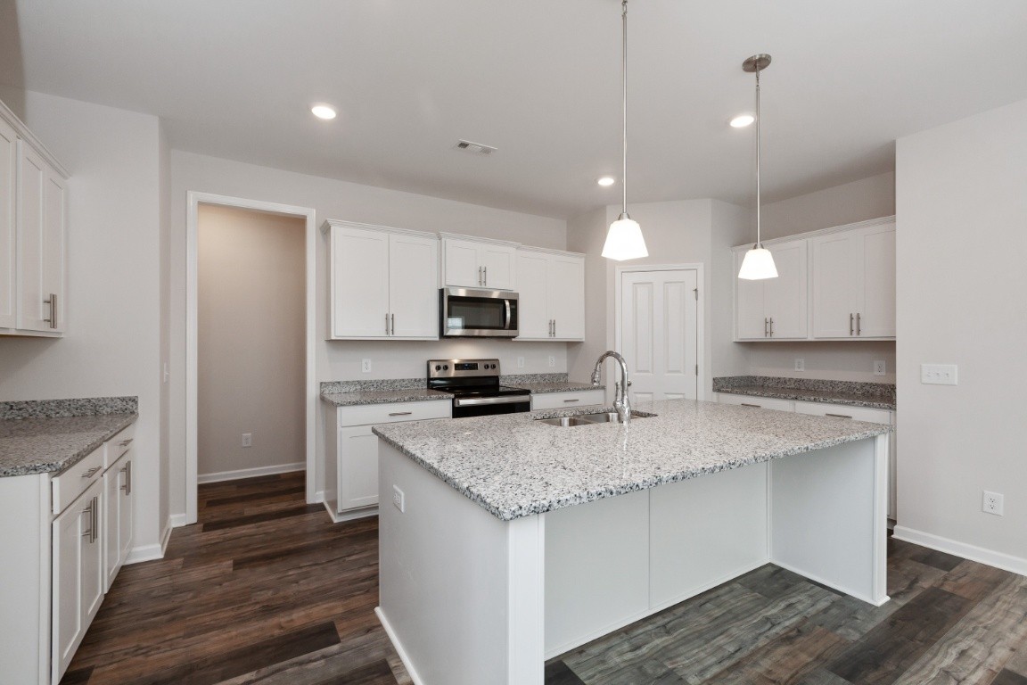655 Castle Road Mount Juliet, TN 37122 - Photo 17 of 31