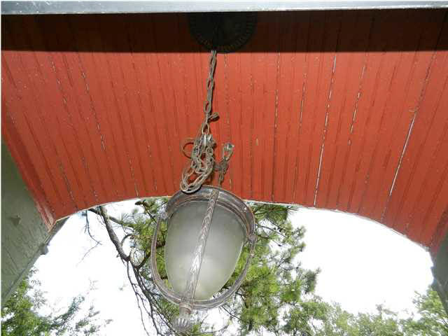 415 East Ridgeway Street Jackson, MS 39206 - Photo 3 of 25 arched/covered entryway