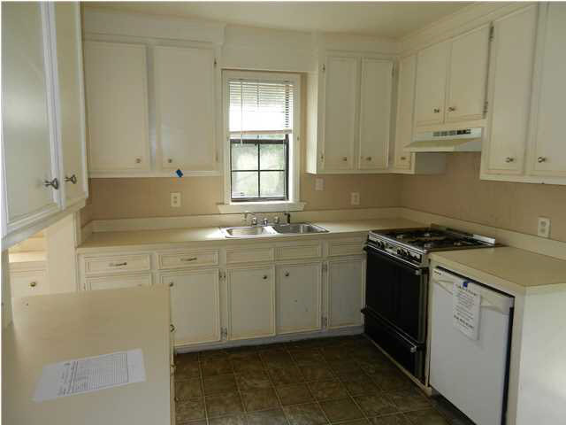 415 East Ridgeway Street Jackson, MS 39206 - Photo 9 of 25 Photo 9