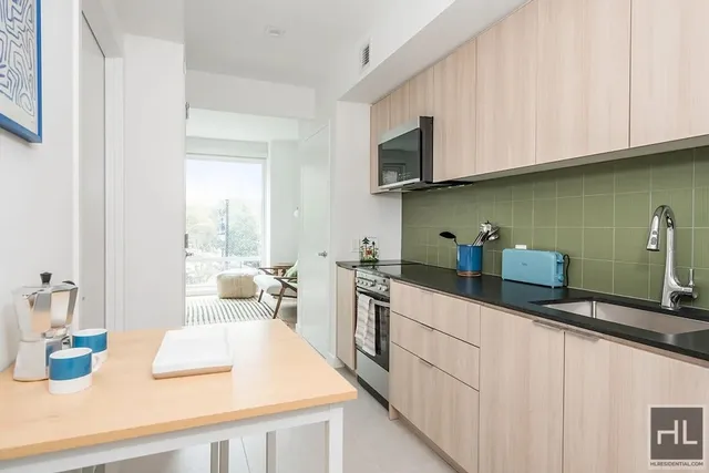 $3,125 | 975 Nostrand Avenue, Unit 302 | Crown Heights