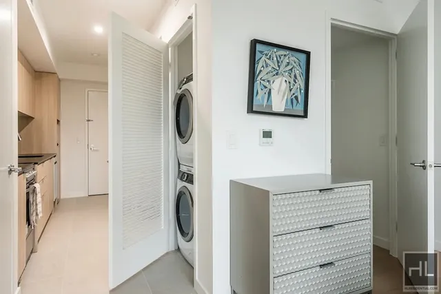 $3,125 | 975 Nostrand Avenue, Unit 302 | Crown Heights