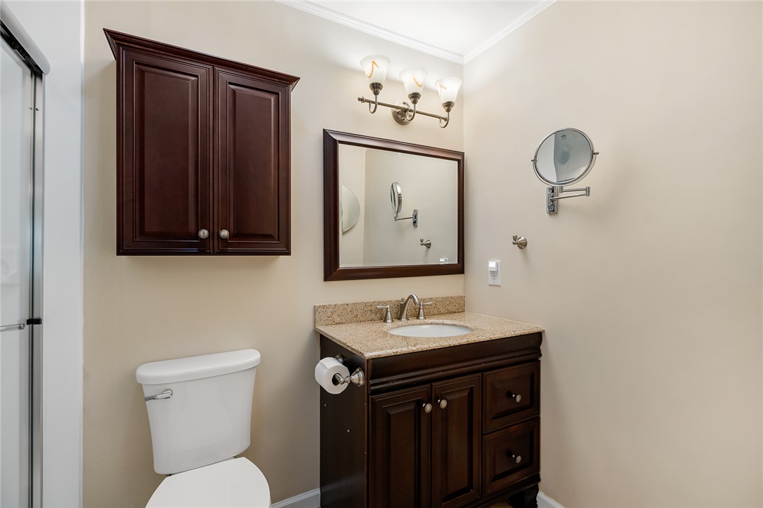 1402 Leeward Road Anderson, SC 29625 - Photo 17 of 50 Primary Bathroom