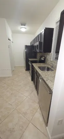 $1,700 | 9160 Southwest 171st Court, Unit STUDIO, Miami, FL 33196