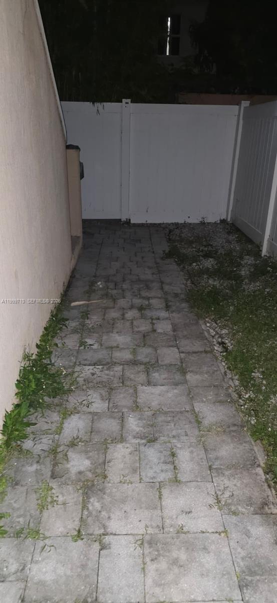 9160 Southwest 171st Court, Unit STUDIO Miami, FL 33196 - Photo 5 of 10
