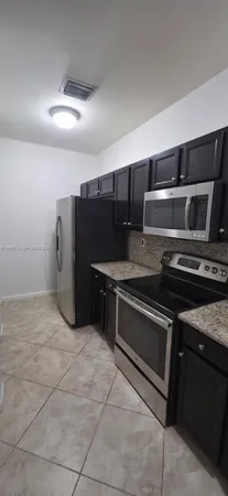 $1,700 | 9160 Southwest 171st Court, Unit STUDIO, Miami, FL 33196