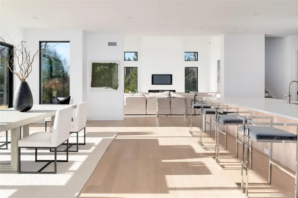 $5,695,000 | 144 Wendover Road, Rye, NY 10580