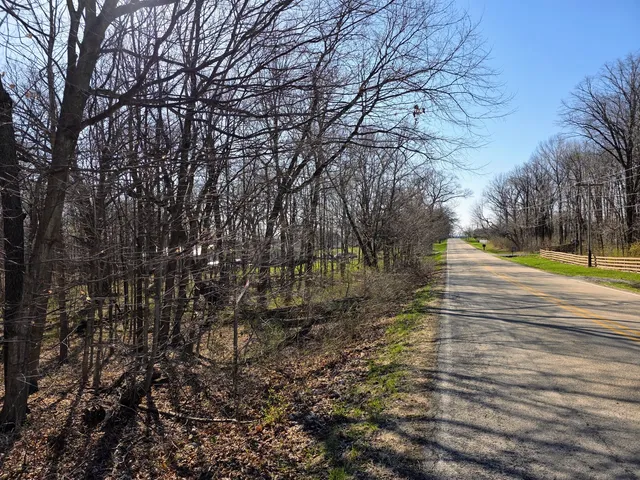 $249,900 | Lot 15 Legion Road, Yorkville, IL 60560