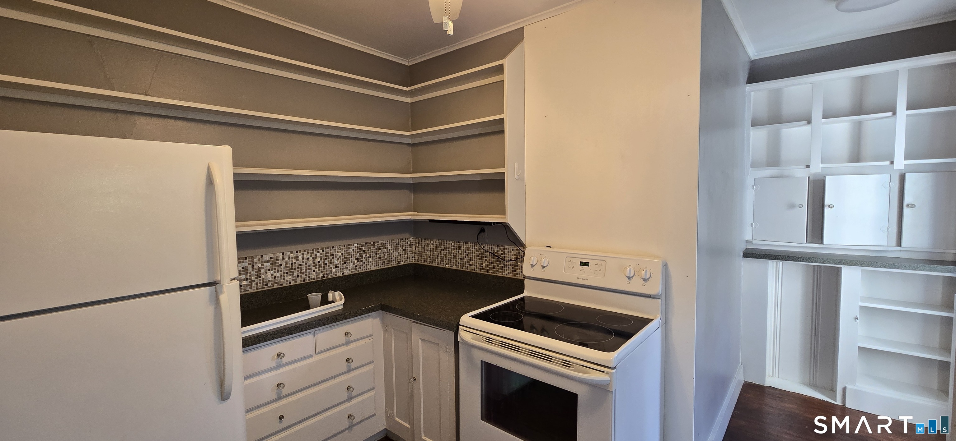 40 Maple Grove Avenue Norwich, CT 06360 - Photo 11 of 24