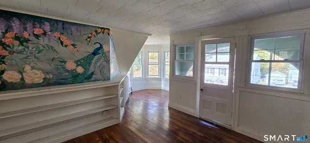 a view of a interior of the house