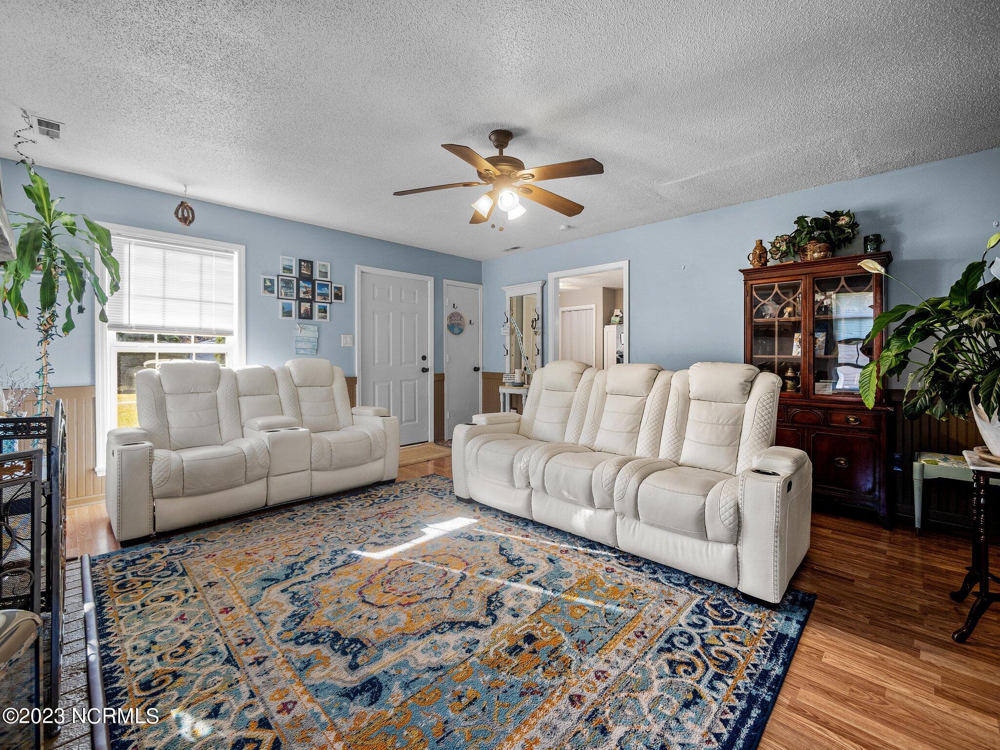 312 Riggs Road Hubert, NC 28539 - Photo 13 of 36 38-web-or-mls-PA249227