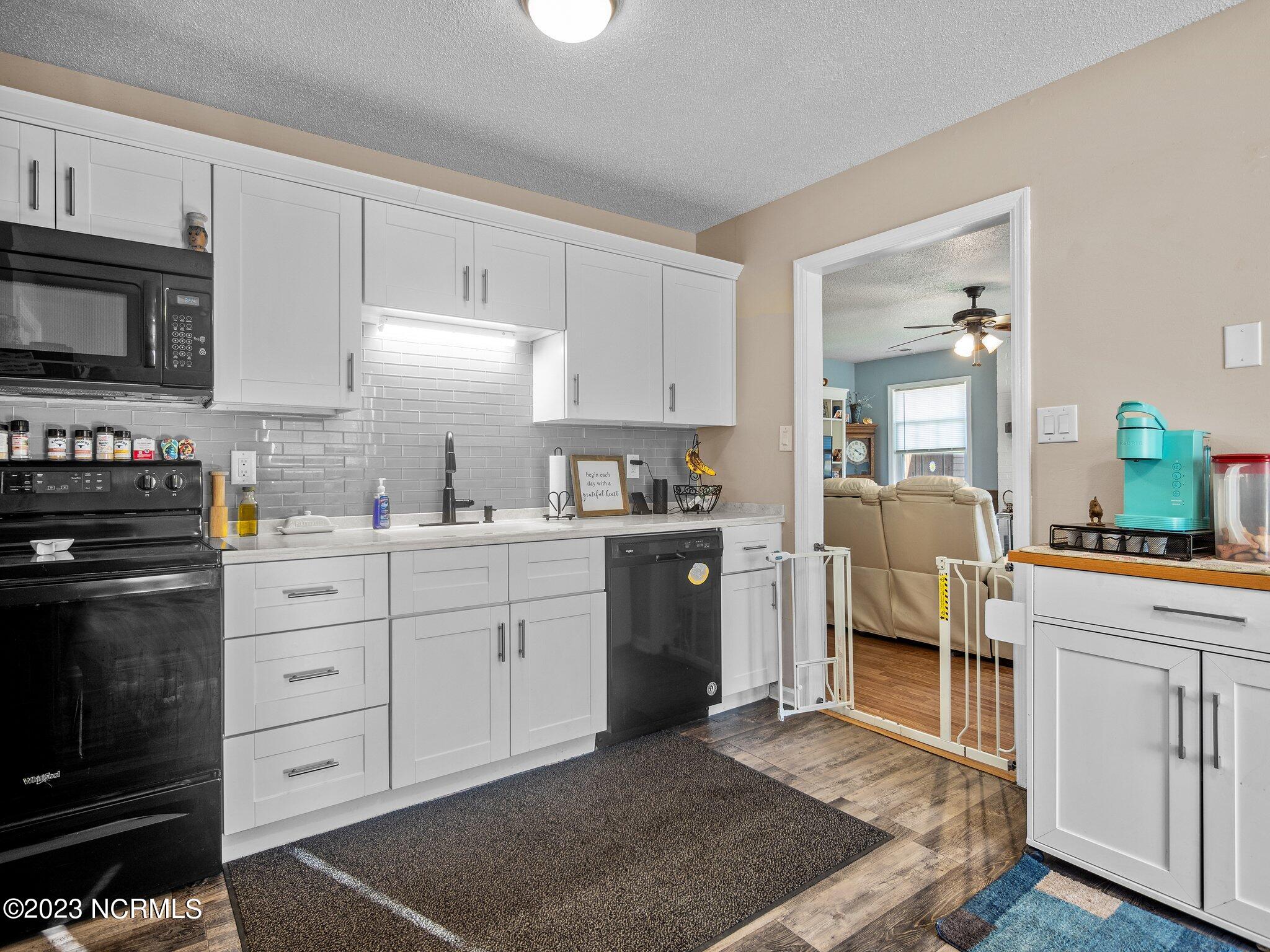 312 Riggs Road Hubert, NC 28539 - Photo 16 of 36 42-web-or-mls-PA249252