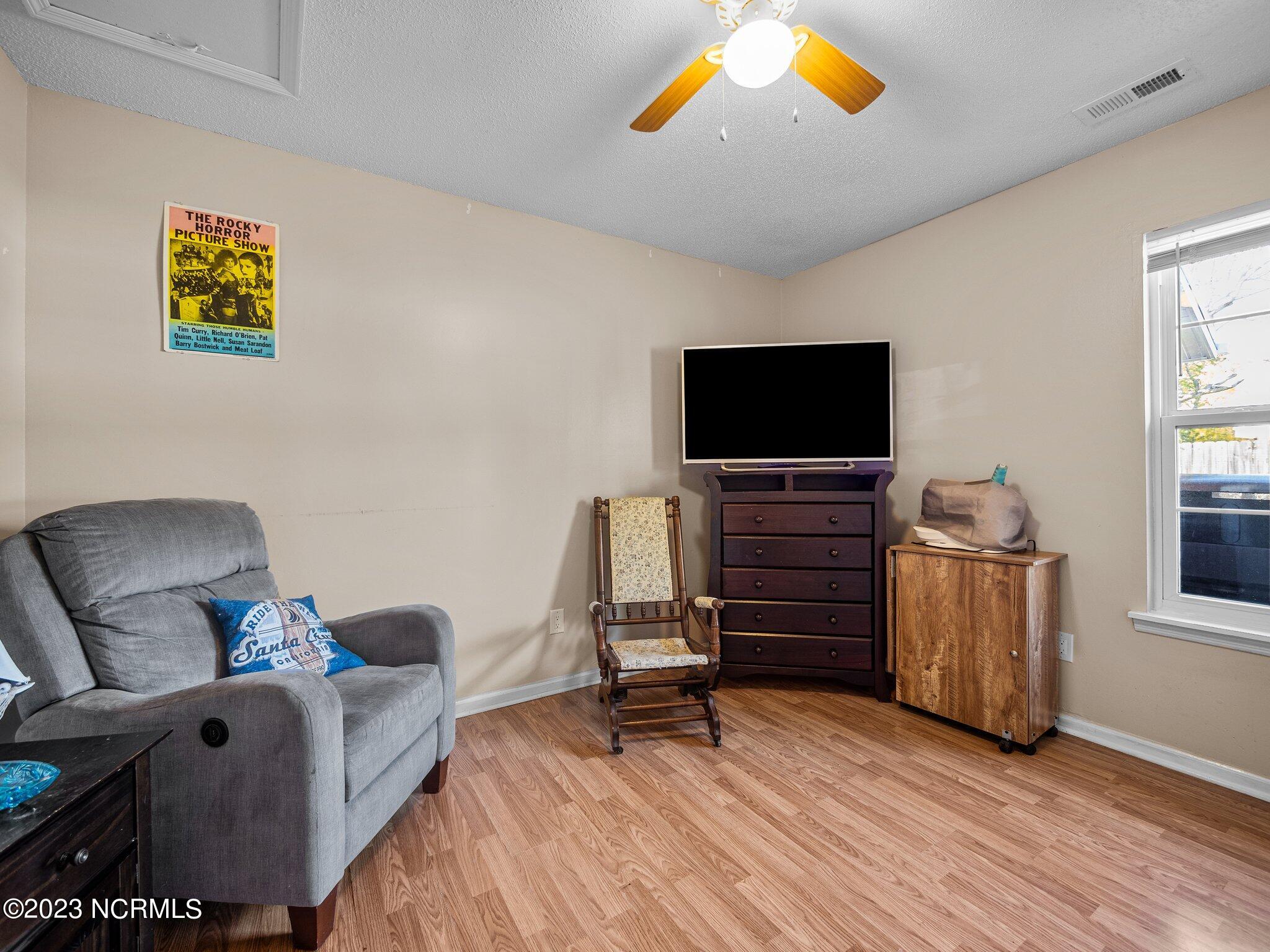 312 Riggs Road Hubert, NC 28539 - Photo 23 of 36 25-web-or-mls-PA249117