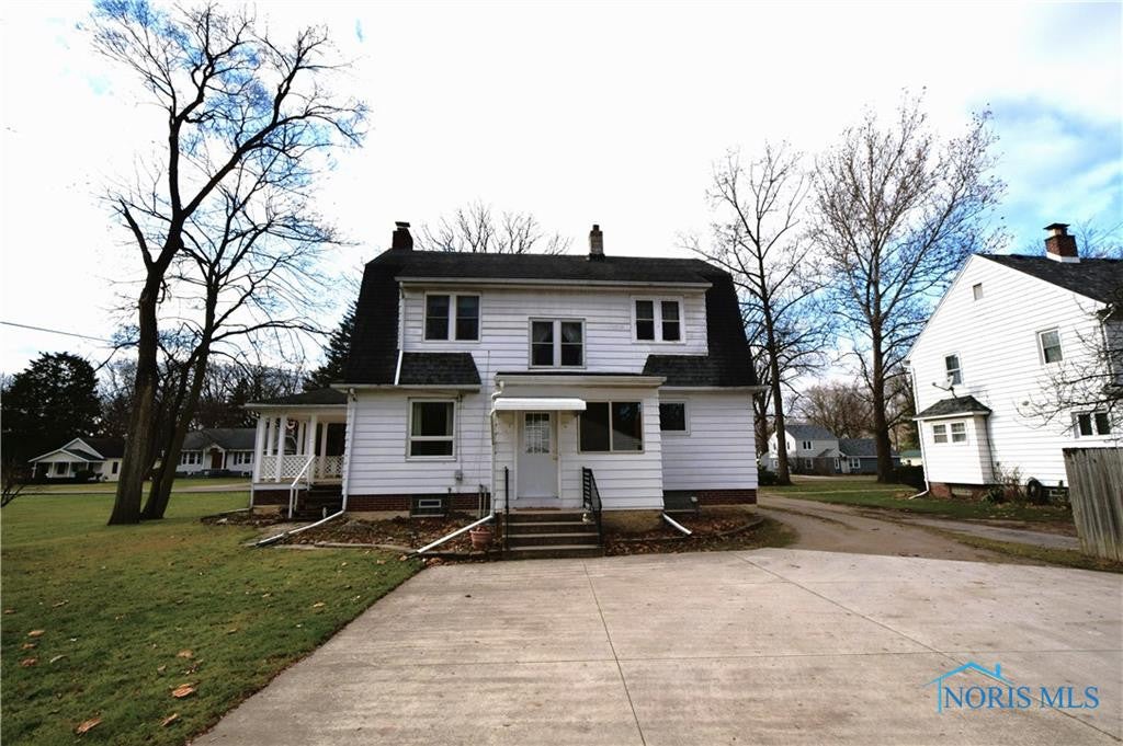 818 Eton Road Toledo, OH 43615 - Photo 6 of 34 Gallery Image 6