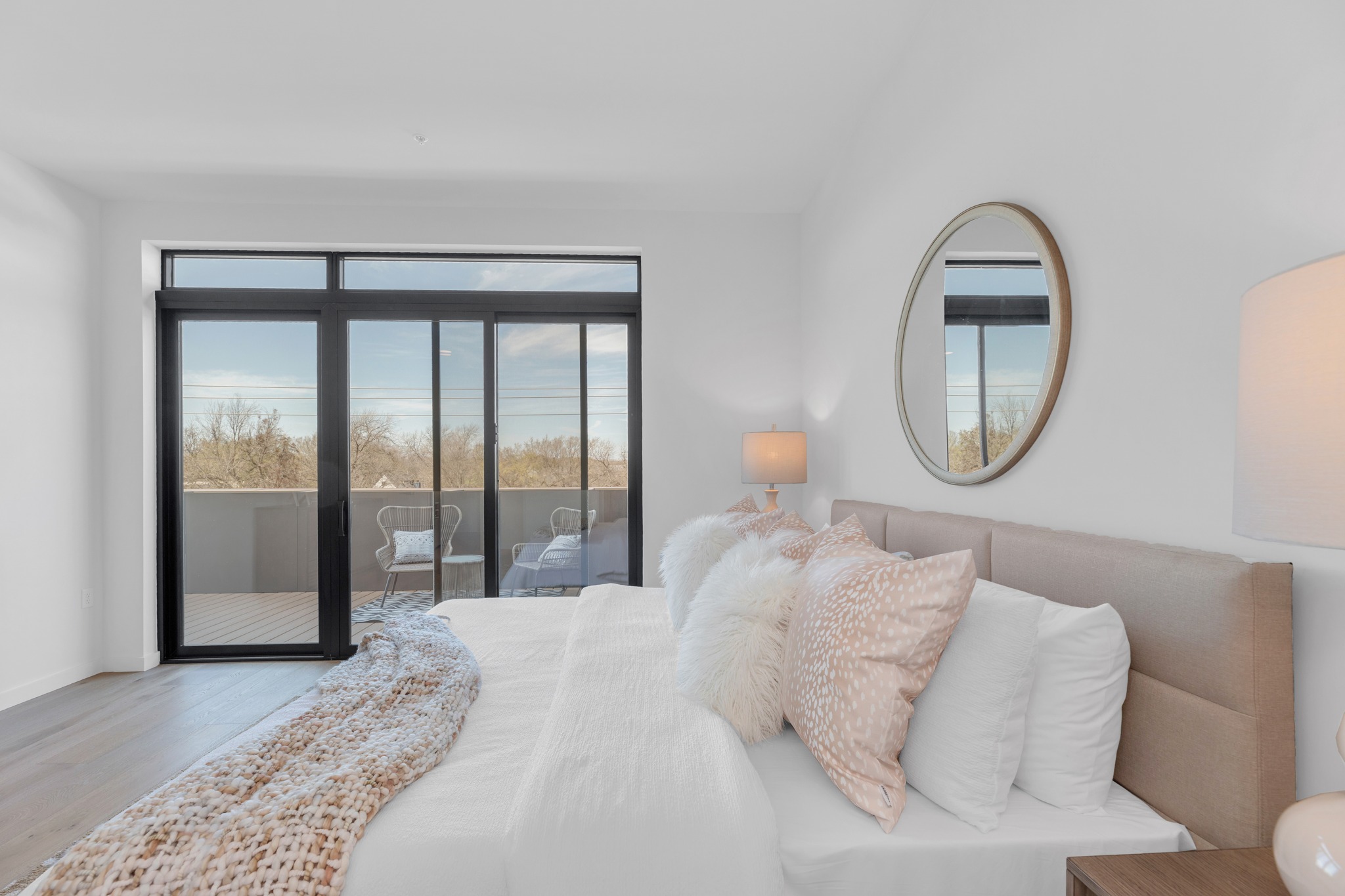 2209 South 1st Street, Unit 403 Austin, TX 78704 - Photo 16 of 40 Primary Bedroom