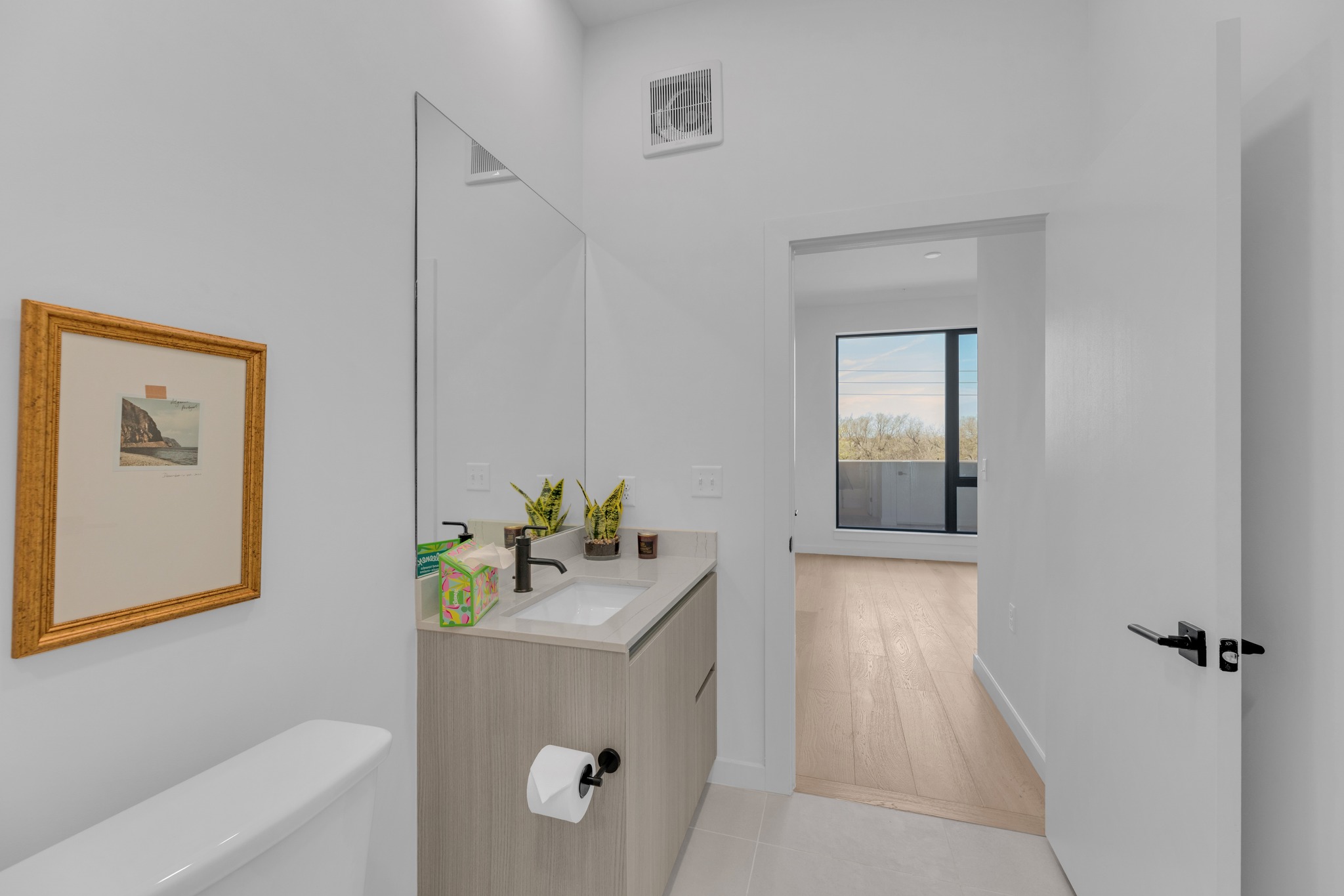 2209 South 1st Street, Unit 403 Austin, TX 78704 - Photo 23 of 40