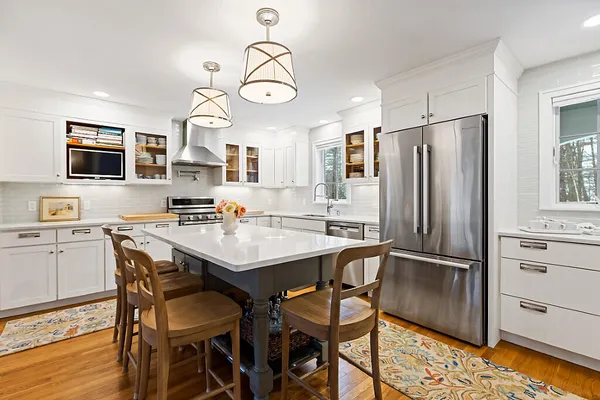 $1,295,000 | 44 Island View Lane, Brunswick, ME 04011