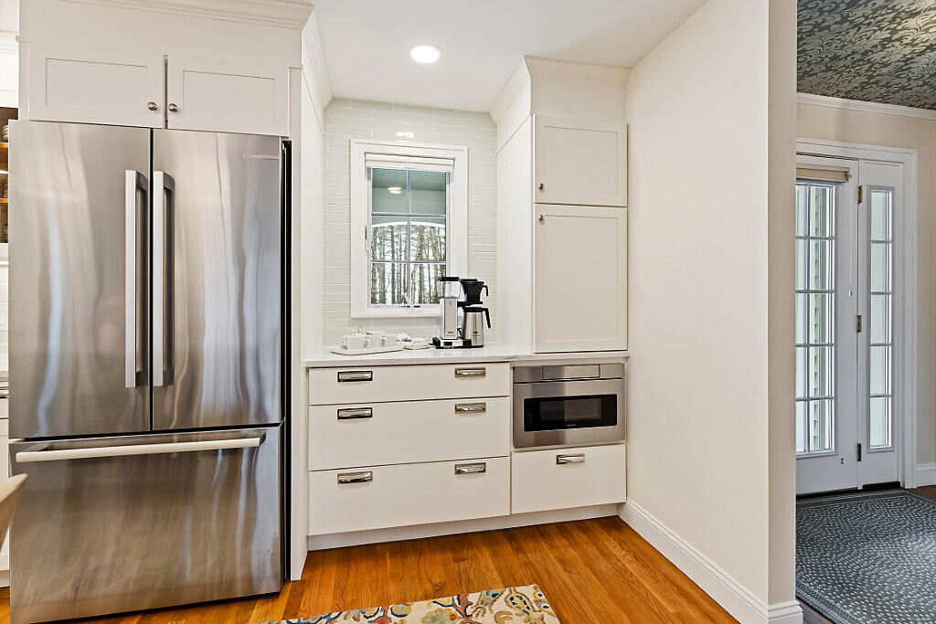 44 Island View Lane Brunswick, ME 04011 - Photo 19 of 67 22_BP5A7603_DxO_mls