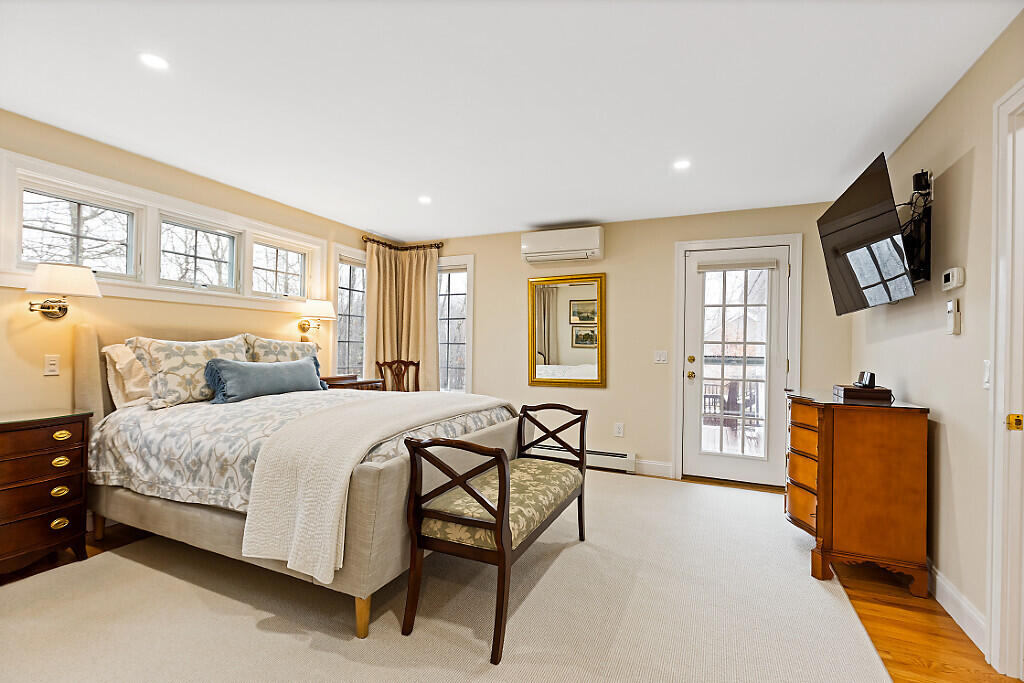 44 Island View Lane Brunswick, ME 04011 - Photo 22 of 67 08_BP5A7561_DxO_mls