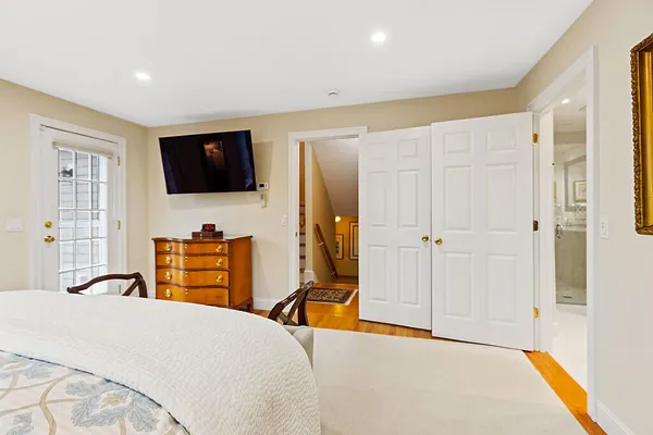 $1,295,000 | 44 Island View Lane, Brunswick, ME 04011