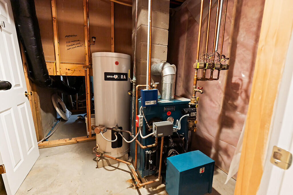 44 Island View Lane Brunswick, ME 04011 - Photo 52 of 67 50_BP5A7687_DxO_mls