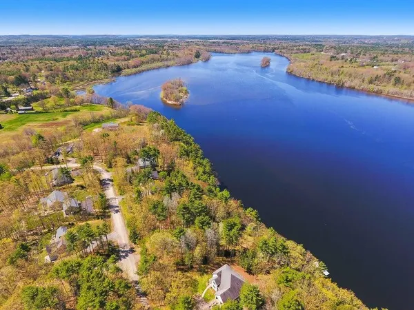 $1,295,000 | 44 Island View Lane, Brunswick, ME 04011