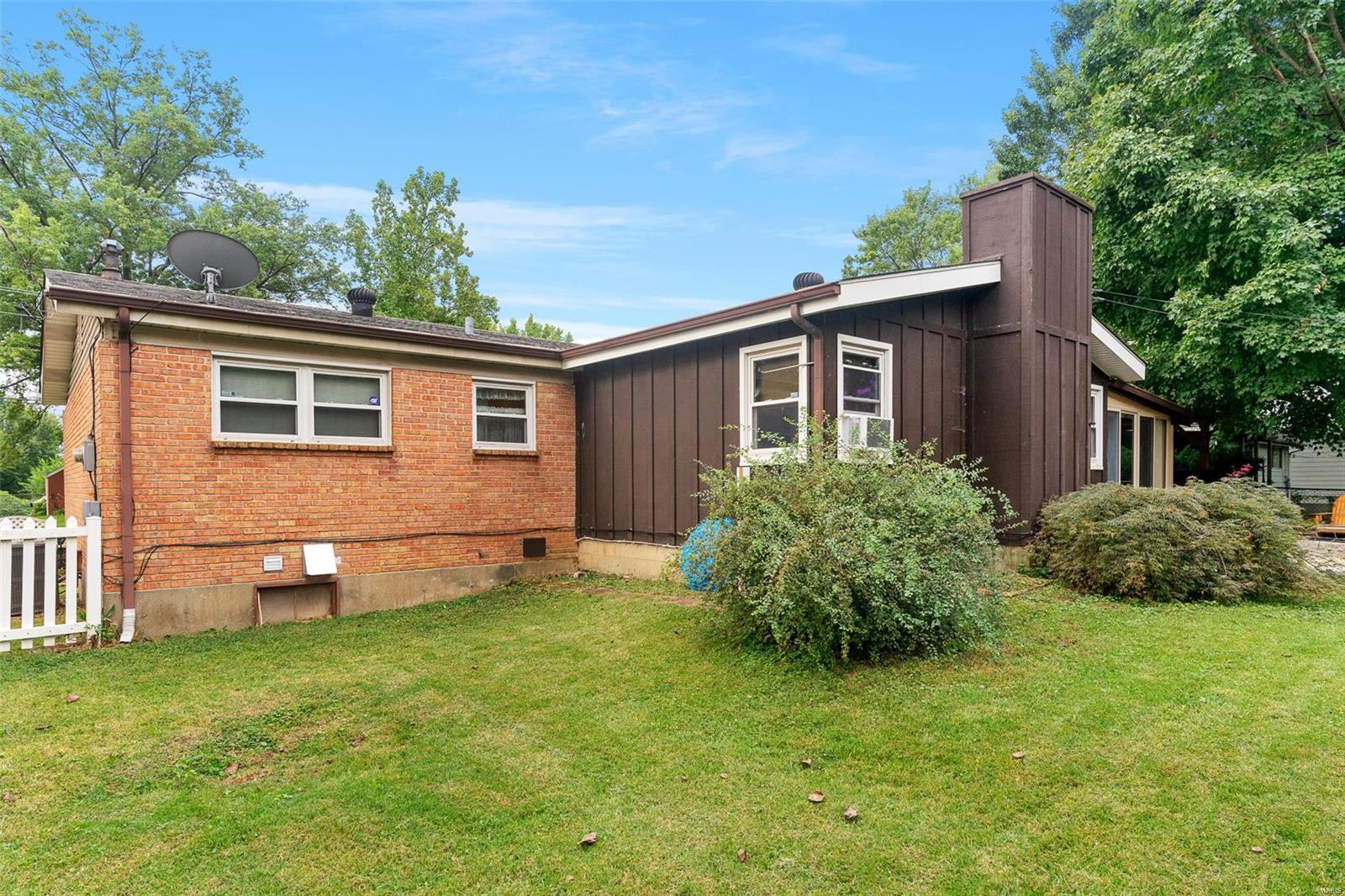 1755 Derhake Road Florissant, MO 63033 - Photo 33 of 35 Gallery Image 33