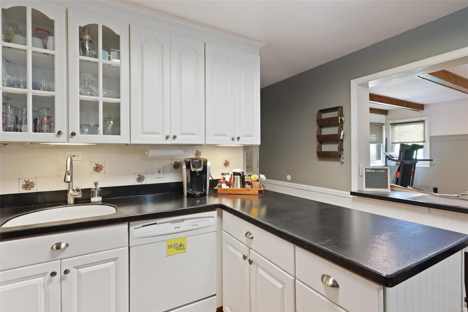 1755 Derhake Road Florissant, MO 63033 - Photo 10 of 35 Gallery Image 10