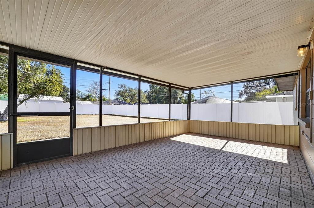 6411 Cromwell Road Lakeland, FL 33809 - Photo 34 of 42