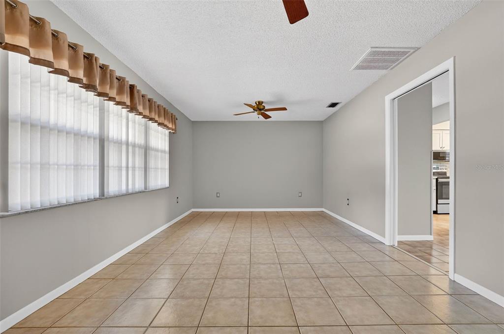 6411 Cromwell Road Lakeland, FL 33809 - Photo 7 of 42