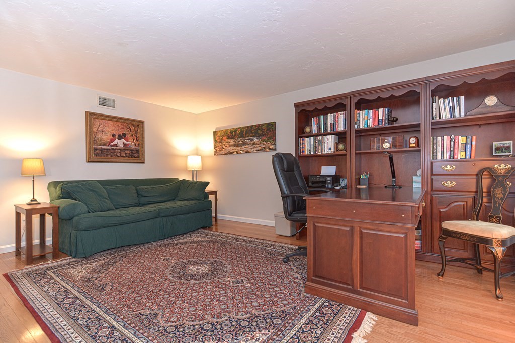 61 Teresa Road Hopkinton, MA 01748 - Photo 11 of 40 Gallery Image 11
