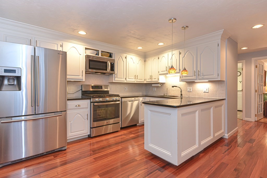61 Teresa Road Hopkinton, MA 01748 - Photo 18 of 40 Gallery Image 18