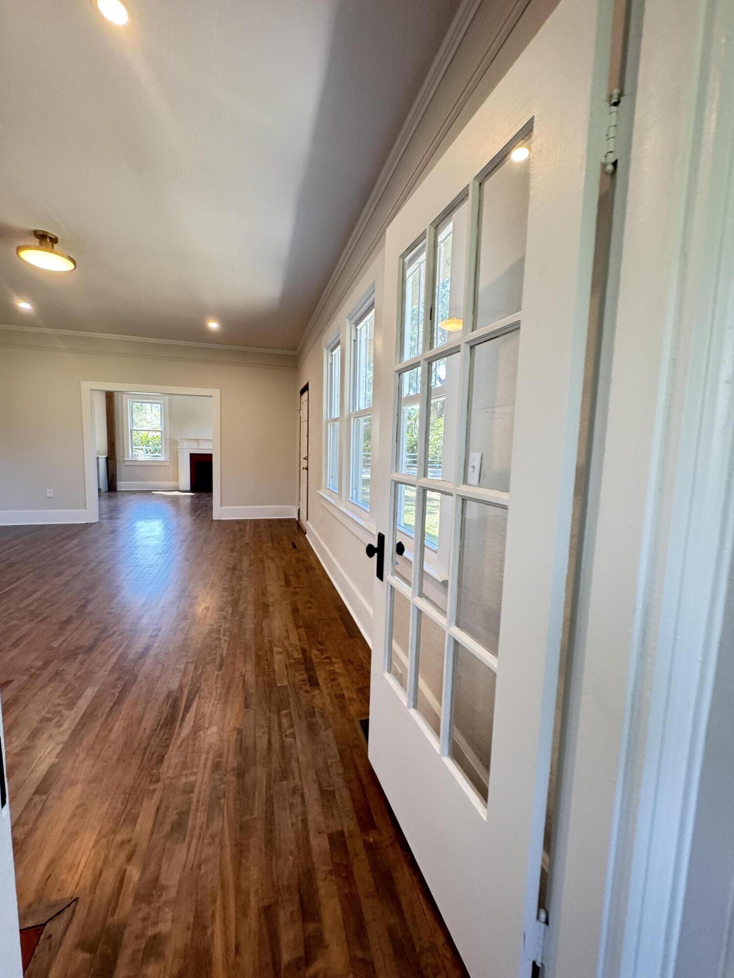 800 Hampton Street Walterboro, SC 29488 - Photo 129 of 136 800 Hampton Street (25)